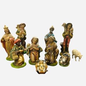 Vintage MCM Stamped Italian Nativity 10 Pieces. With Baby Jesus